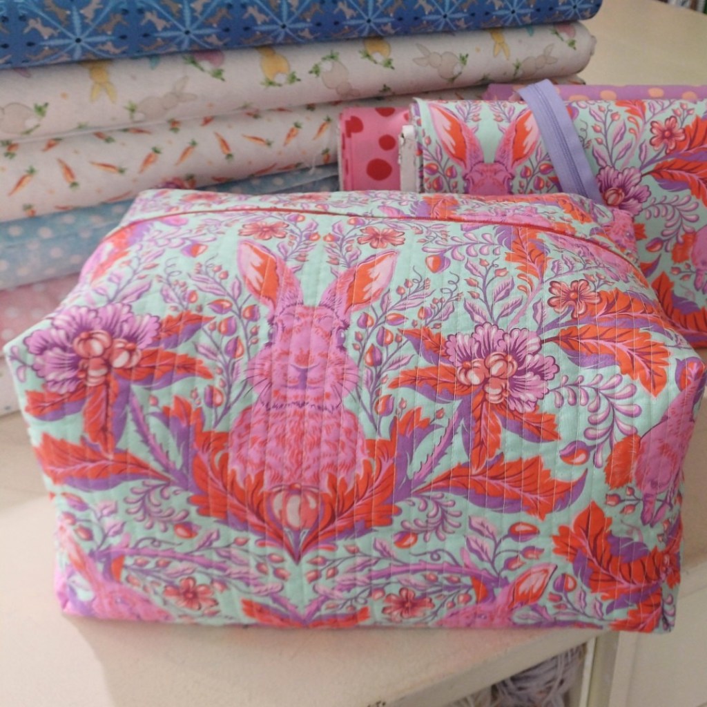 Courses: Boxy Pouch Workshop: DATE TBC