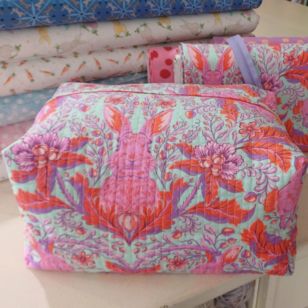 Courses: Boxy Pouch Workshop: DATE TBC